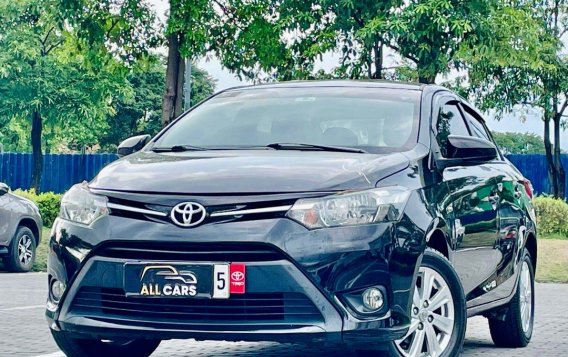 Selling White Toyota Vios 2017 in Makati-1