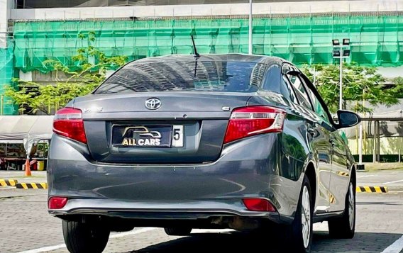 Selling White Toyota Vios 2015 in Makati-6