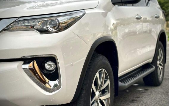 Sell Pearl White 2018 Toyota Fortuner in Manila-2