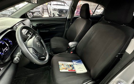 Sell White 2022 Toyota Vios in Parañaque-2