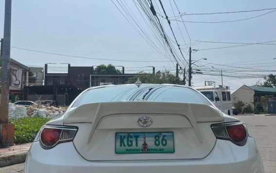 Sell White 2013 Toyota 86 in Quezon City-5