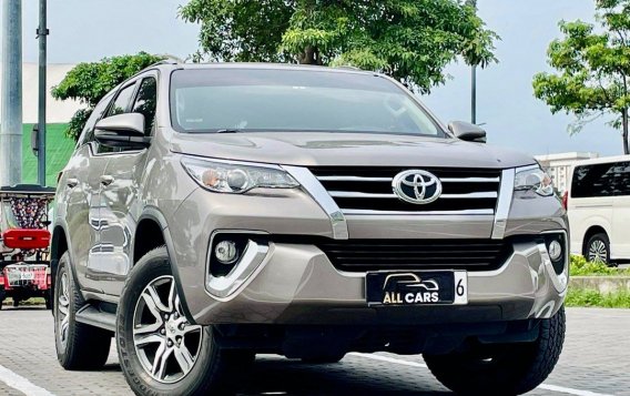 White Toyota Fortuner 2019 for sale in Automatic-1