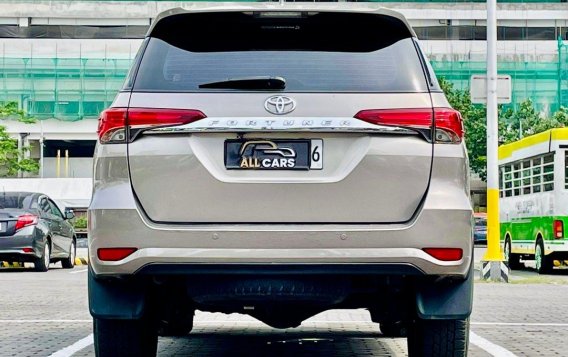 White Toyota Fortuner 2019 for sale in Automatic-3