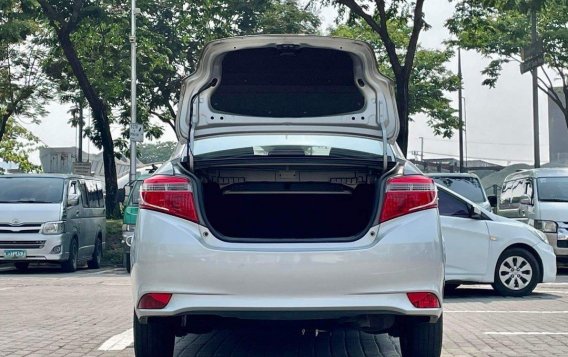 Selling White Toyota Vios 2014 in Makati-5