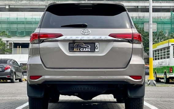 Sell White 2019 Toyota Fortuner in Makati-3