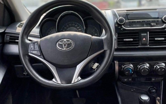 Selling White Toyota Vios 2014 in Makati-9