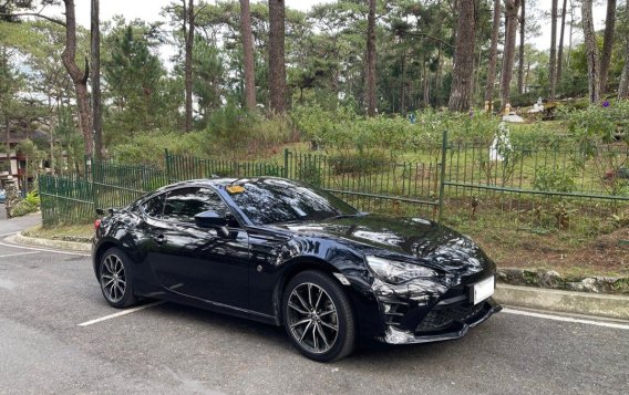 Sell White 2018 Toyota 86 in Pasig