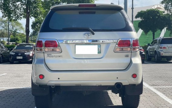 White Toyota Fortuner 2008 for sale in Automatic-2