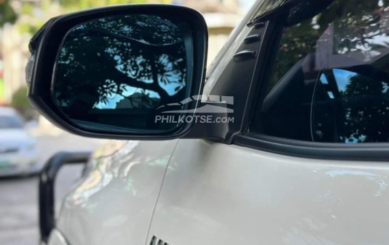 2019 Toyota Hilux Conquest 2.8 4x4 AT in Manila, Metro Manila-18