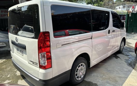 2021 Toyota Hiace in Quezon City, Metro Manila-5