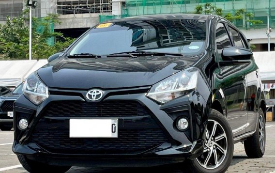 Sell White 2022 Toyota Wigo in Makati-1