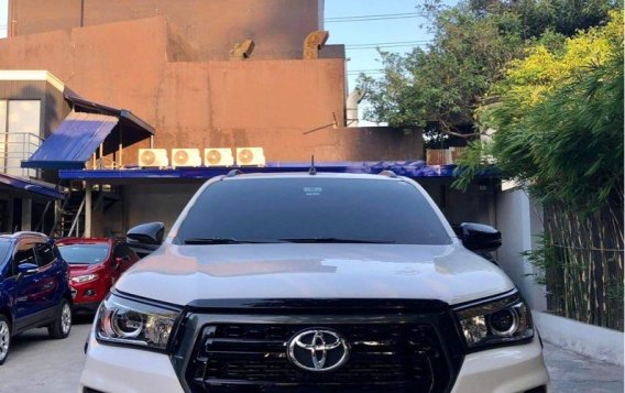 Sell White 2019 Toyota Hilux in Pasig