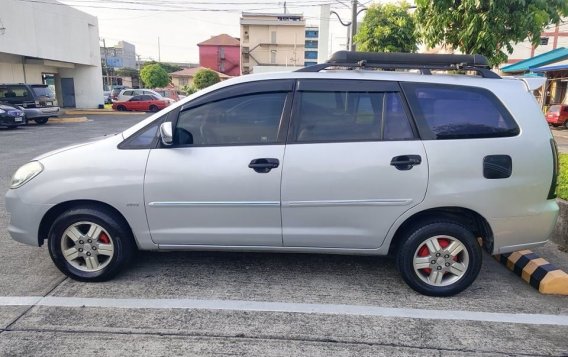 Green Toyota Innova 2008 for sale in Cainta-3