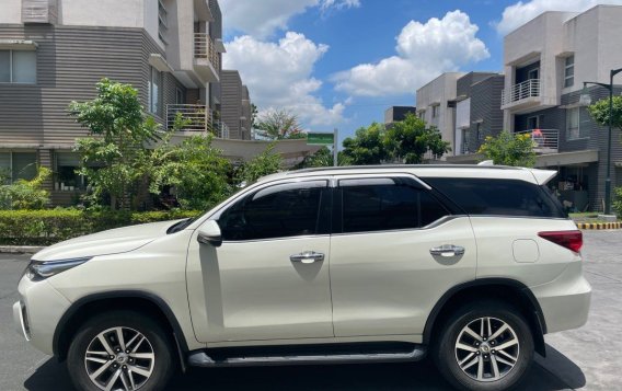 Sell White 2017 Toyota Fortuner in Pasig-9