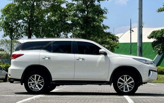 White Toyota Fortuner 2017 for sale in Automatic-5