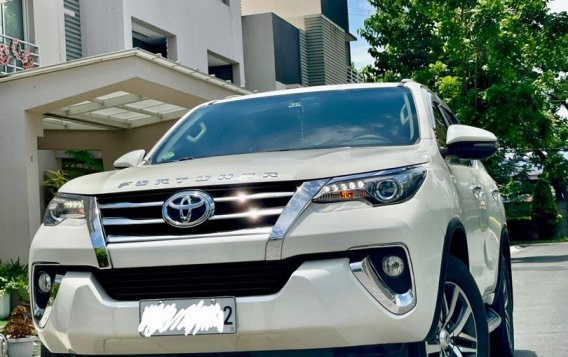 Sell White 2017 Toyota Fortuner in Pasig