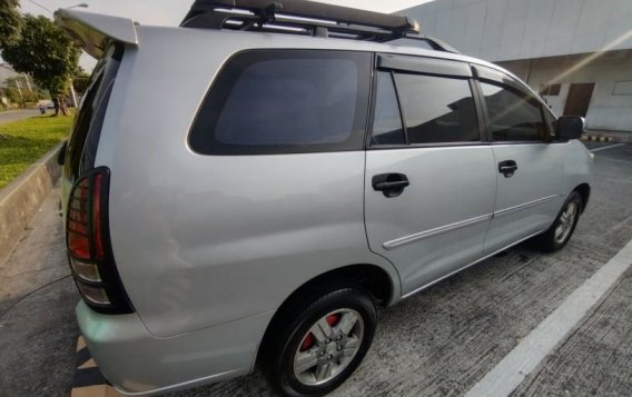 Green Toyota Innova 2008 for sale in Cainta