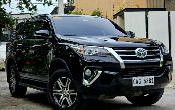 White Toyota Fortuner 2018 for sale in Manila