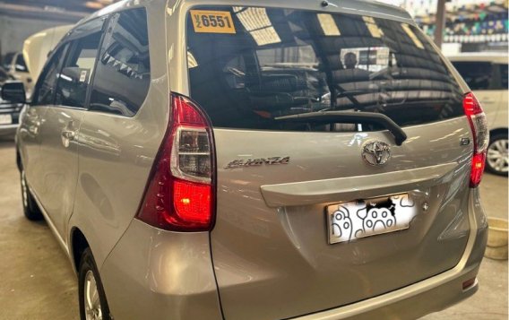 White Toyota Avanza 2017 for sale in Quezon City-1