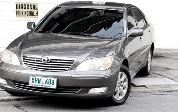 Selling White Toyota Camry 2002 in Manila