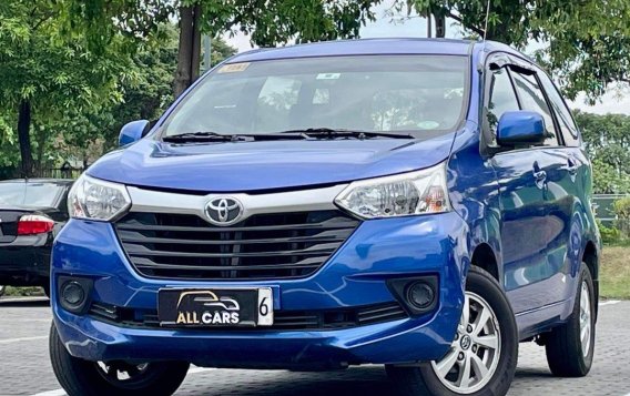 Sell White 2017 Toyota Avanza in Makati-2