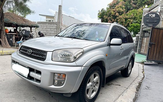 White Toyota Rav4 2002 for sale in Automatic-1