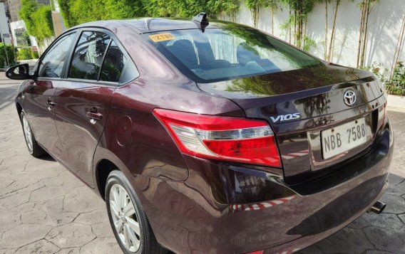Selling Maroon Toyota Vios 2017 in Quezon City-5