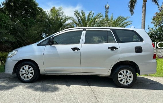 White Toyota Innova 2015 for sale in Automatic-2