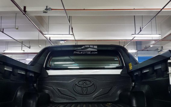 2022 Toyota Hilux Conquest 2.4 4x2 AT in Quezon City, Metro Manila-14