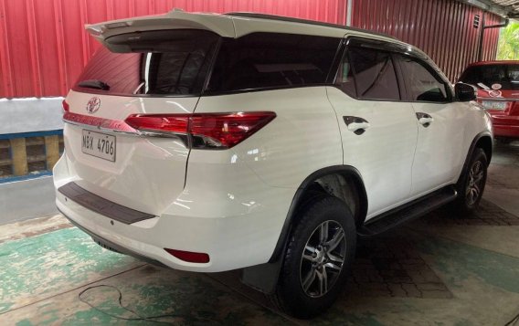 Sell White 2017 Toyota Fortuner in Pasig-3