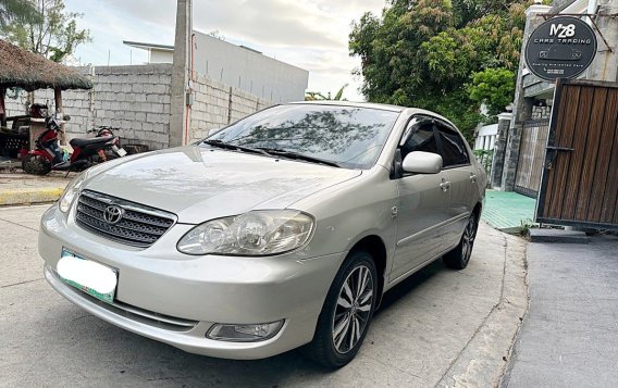 White Toyota Altis 2004 for sale in Automatic-2