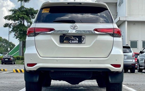 White Toyota Fortuner 2018 for sale in Automatic-4