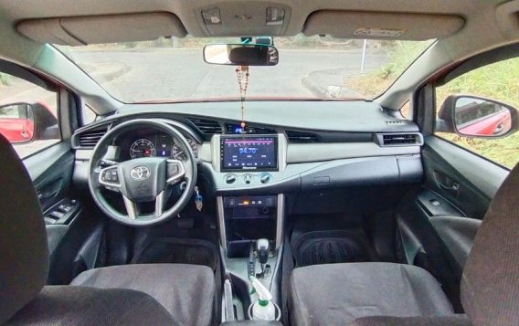 Selling White Toyota Innova 2021 in Imus-9