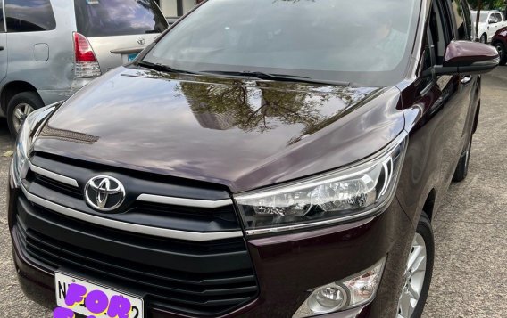 Selling White Toyota Innova 2020 in Cainta-2