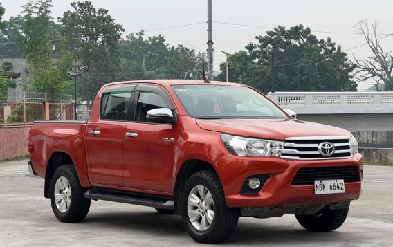 White Toyota Hilux 2018 for sale in Parañaque-3