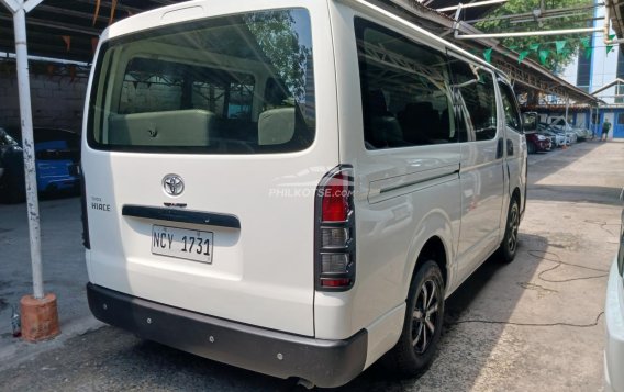 2017 Toyota Hiace in Pasay, Metro Manila-12