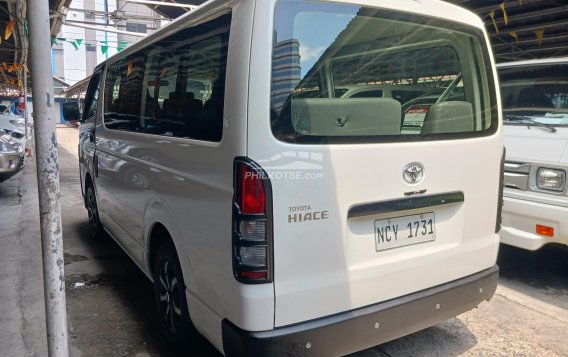 2017 Toyota Hiace in Pasay, Metro Manila-11