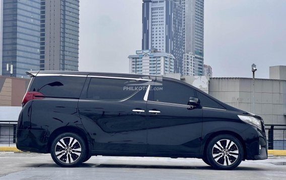 2016 Toyota Alphard  3.5 Gas AT in Manila, Metro Manila-13