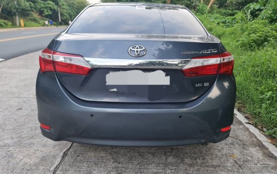 Selling White Toyota Corolla altis 2018 in Rizal-4