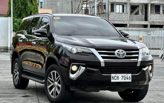 White Toyota Fortuner 2016 for sale in Manila-3