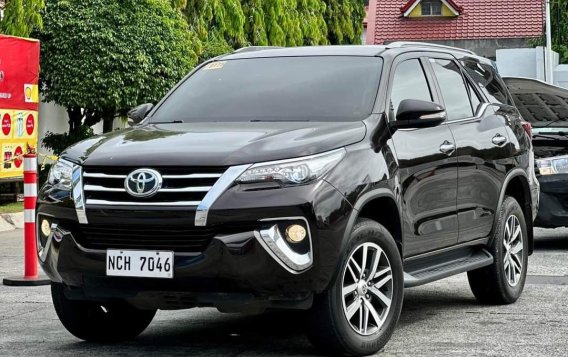 White Toyota Fortuner 2016 for sale in Manila