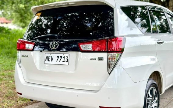 Sell White 2022 Toyota Innova in Manila-5
