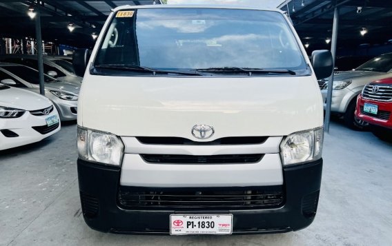 Sell White 2019 Toyota Hiace in Las Piñas-1