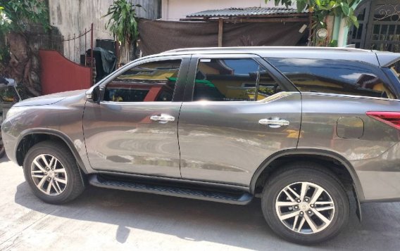 Sell White 2018 Toyota Fortuner in Quezon City-3