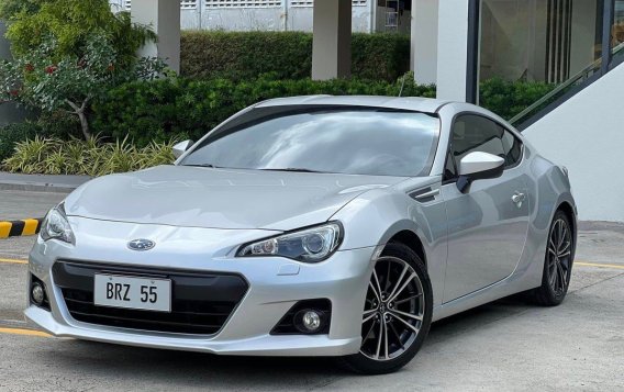 Selling White Toyota 86 2013 in Manila-1