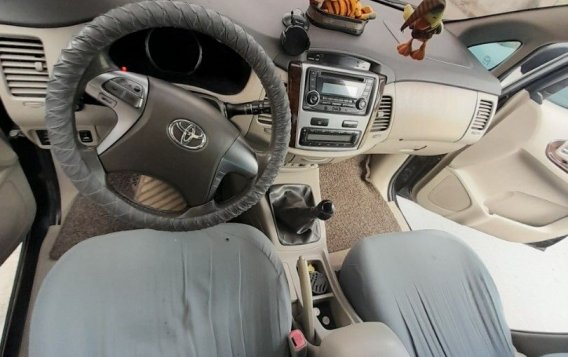 White Toyota Innova 2014 for sale in Manual-7
