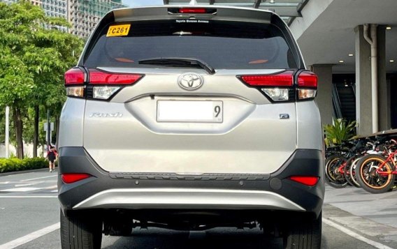 Selling Silver Toyota Rush 2020 in Makati-2