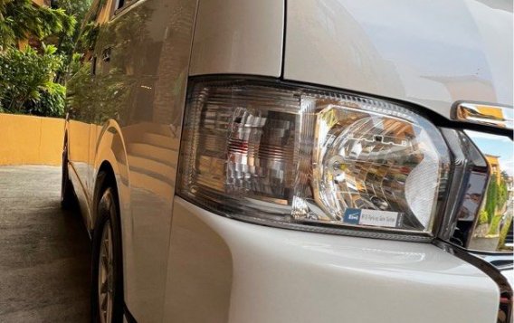 Sell Pearl White 2017 Toyota Hiace Super Grandia in Marikina-5