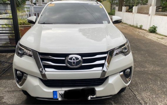 Sell White 2017 Toyota Fortuner in Santa Rosa-2