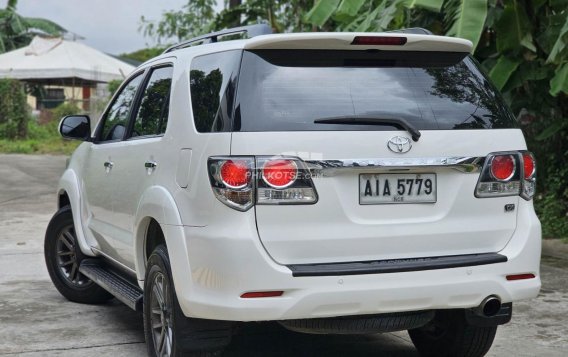 2015 Toyota Fortuner  2.4 G Diesel 4x2 AT in Manila, Metro Manila-5
